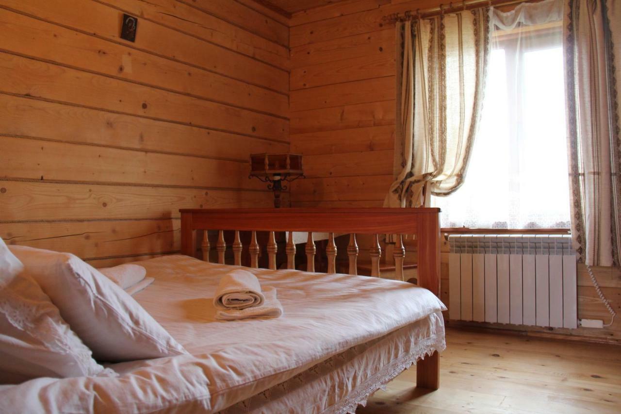 Зубровиця Bukovinka Bagian luar foto